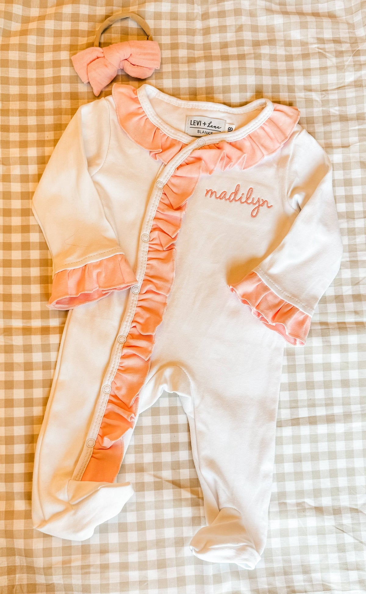Ruffle Footie
