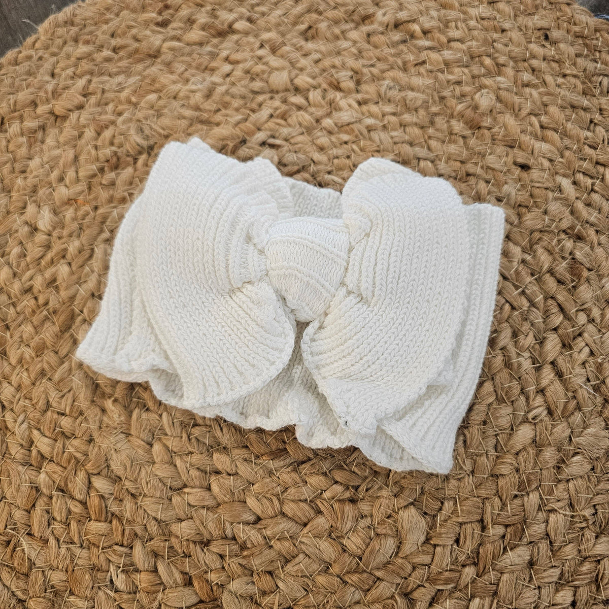 Oversized Knit Baby Bows